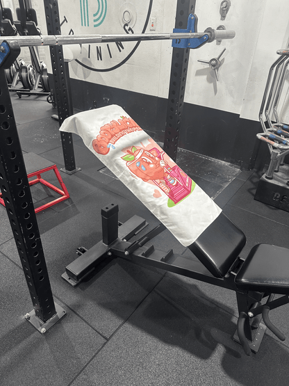Bootylicious Towel - incline Bench Press 